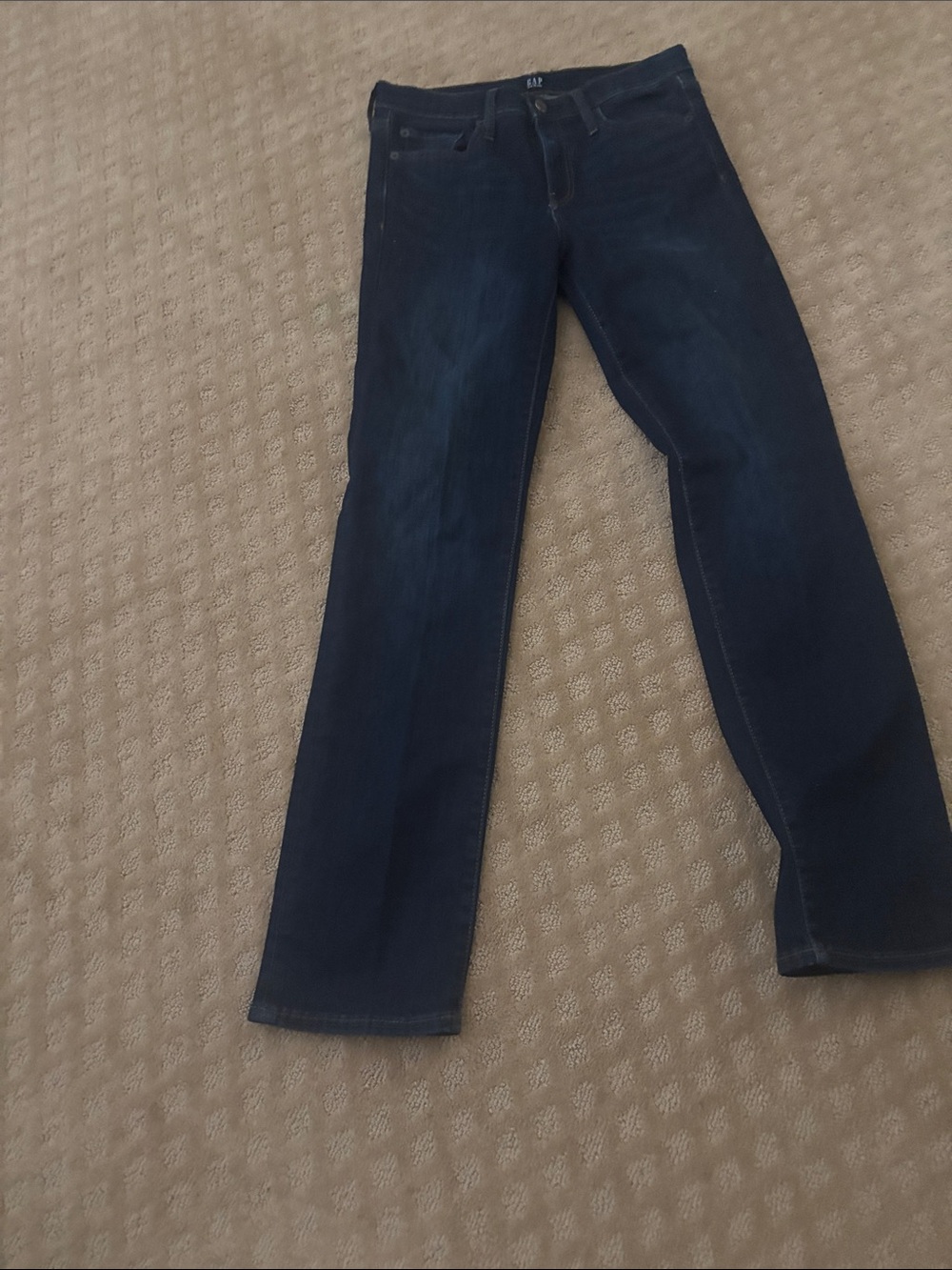 GAP Women's Straight-Leg Jeans in Dark Indigo Wash